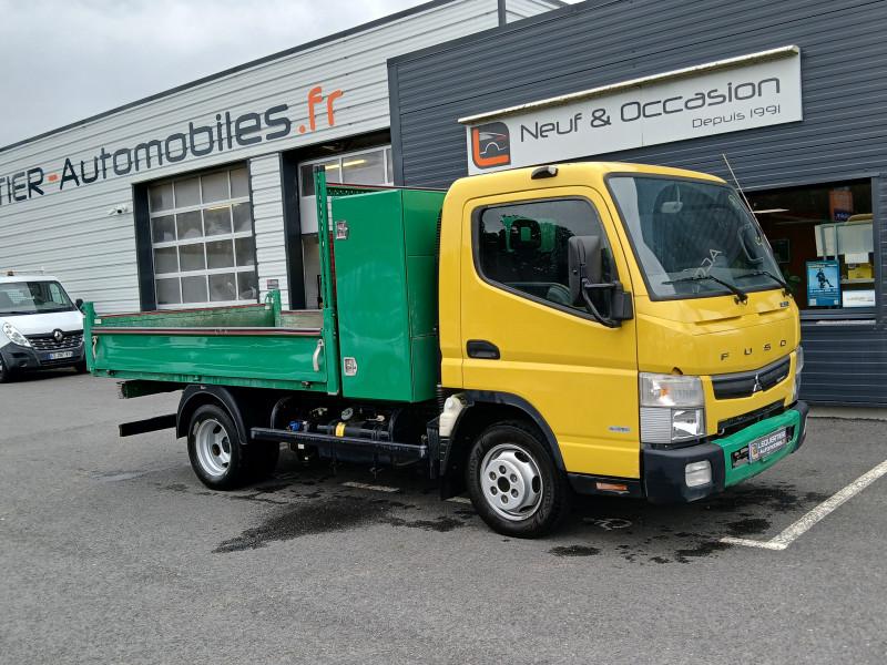 MITSUBISHI FUSO CANTER BENNE  3C15 EMPATTEMENT 28 + COFFRE